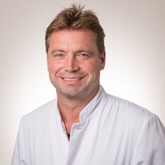 Dr Steve Brenn — chirurgien orthopédiste, spécialiste de l'épaule
